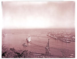 Durban, 1964. Mail ship of the Union Castle Line departing from Durban Harbour.