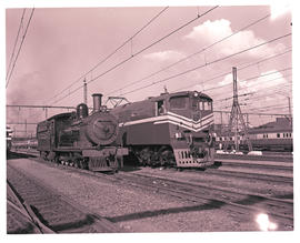 
SAR Class 7S alongside SAR Class 6E1.
