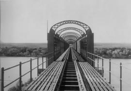 Bethulie, 1896. Bridge over the Orange River, viewed from the Orange Free State side.