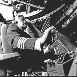 
Cockpit of SAA Boeing 747 ZS-SAN 'Lebombo'. Captain Billy van Rensburg.
