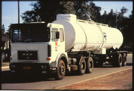 SAR MAN tanker truck No MDC062W.