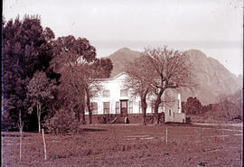 Stellenbosch district. Farmstead at Muldersvlei.
