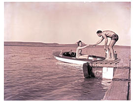 Cradock district, 1963. Boating on Lake Arthur.