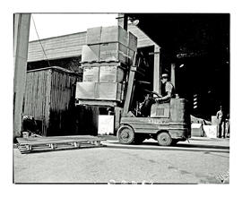 
Loading boxes by forklift.
