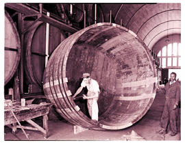 Paarl, 1947. Cooper at work in KWV wine cellars.