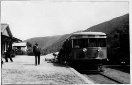 Wilderness, 15 March 1933. SAR railcar RM22. (DF Holland)