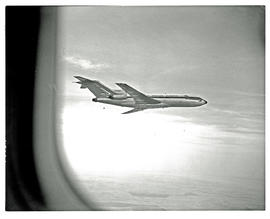 
SAA Boeing 727 ZS-DYM 'Tugela' in flight.
