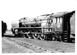 Bloemfontein, 5 June 1973. SAR Class 15E No 2878.