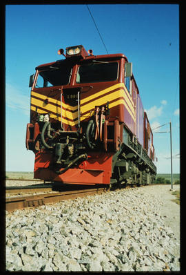 
SAR Class 9E No E9005 on the Sishen-Saldanha line. [Ria Liebenberg]

