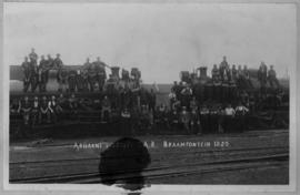 Johannesburg, 1920. Artisans and staff at Braamfontein.