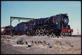 September 1977. SAR Class 15E No 2878 with headboard 'Union Limited'.