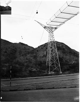 Barberton, 1948. Aerial cableway to Havelock mine.