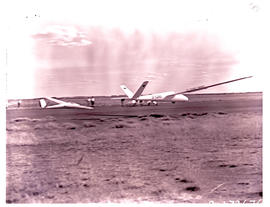 
Two gliders on runway. One glider is registered D-5260.

