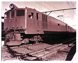 SAR Class 4E newly delivered without strips. See N60432.