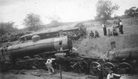 Vakaranga, 1938. Two trains in head-on accident.