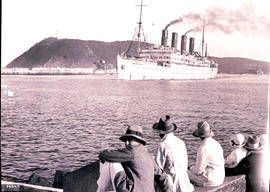 Durban, 1924. 'Windsor Castle' of the Union-Castle Line leaving Durban Harbour.