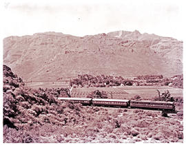 De Doorns district, 1963. SAR Class 4E With Blue Train in the Hex River Valley.