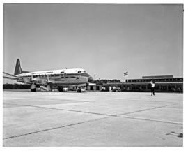 Port Elizabeth, 1968. HF Verwoerd airport. SAA Vickers Viscount ZS-CDT 'Blesbok'.