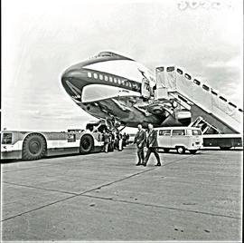 Johannesburg, 1971. Jan Smuts airport. SAA Boeing 747 ZS-SAN 'Lebombo'. Arrival of first SAA Boei...