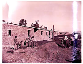 Springs, 1954. Construction of KwaThema houses.