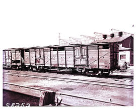 
SAR bogie cattle wagon Type G-10 No 11517. Later converted to Type GZ-2.
