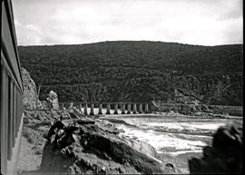 Wilderness, 1928. Train approaching Kaaimansrivier bridge.