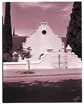Paarl, 1947. Old Dutch Reformed Church.