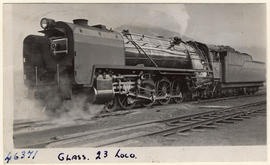 Cape Town, 1939. SAR Class 23 No 3268 leaving.