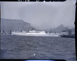 Cape Town, 1948. Ocean liner leaving Table Bay Harbour.