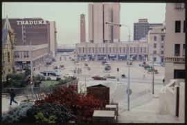 Port Elizabeth, July 1981. View of New Market Square and Public. [Jan Hoek]