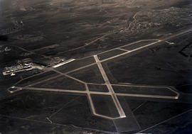 Johannesburg, 1961. Jan Smuts airport. Aerial view of the runways from the south-east.