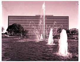 "Kimberley, 1975. Fountains with JW Sauer building in the distance."
