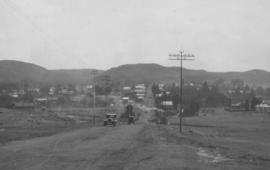 Heidelberg Transvaal, 1935. Road leading into town over the Blesbok Spruit, becoming Voortrekker ...