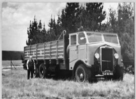 Circa 1926. SAR Leyland Hippo truck No MT949.