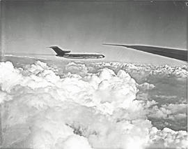 
SAA Boeing 727 ZS-SBI 'Kei' in flight.
