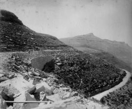Lootsberg, 1897. Large retaining wall viewed from railway line above.