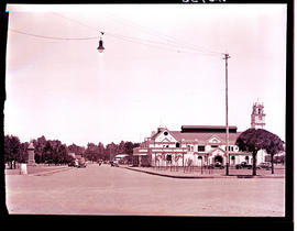 "Klerksdorp, 1938. Town Hall and memorial."