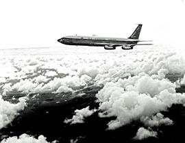 
SAA Boeing 707 ZS-CKC 'Johannesburg' in flight.
