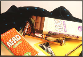 
SAR/SAA merchandise and gifts. Chocolates.
