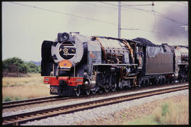 March 1994. SAR Class 25NC No 3476 'Griet' with the Trans-Karoo passenger train.