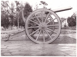 Circa 1900. Anglo-Boer War. Side view of cannon.