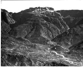 De Doorns, 1936. Aerial view of Hex River mountains.