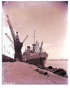 Port Elizabeth, 1950. Ship 'City of Canterbury' in Port Elizabeth harbour.