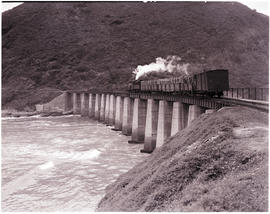 Wilderness, 1945. Timber train crossing Kaaimans River bridge.