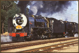 May 1993. SAR Class 25NC No 3404 'Elsabe' with Trans-Karoo passenger train.