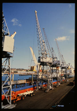 Port Elizabeth, Augustus 1985. Wharf cranes in Port Elizabeth Harbour. [D Dannhauser]