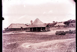 Masvingo district, Rhodesia. Homestead and veranda at Great Zimbabwe.