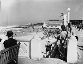 Port Elizabeth, 1940. Humewood beach.