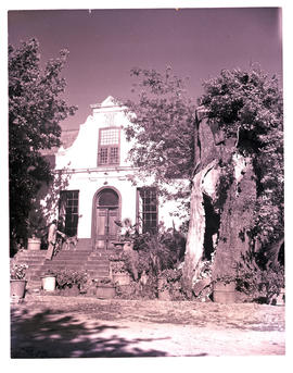 Paarl, 1952. Gables of old Dutch homestead.