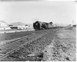 Cape Town, 1950. SAR Class 23 leaving with Orange Express.